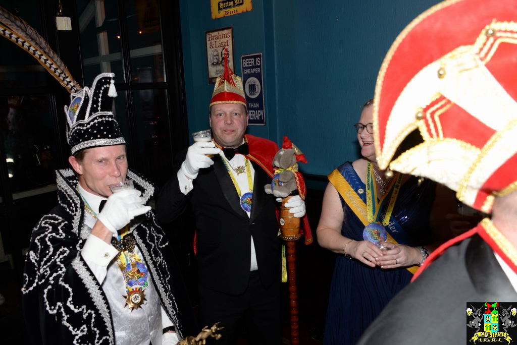 ../Images/Carnavals maandagavond in VdG 066.jpg